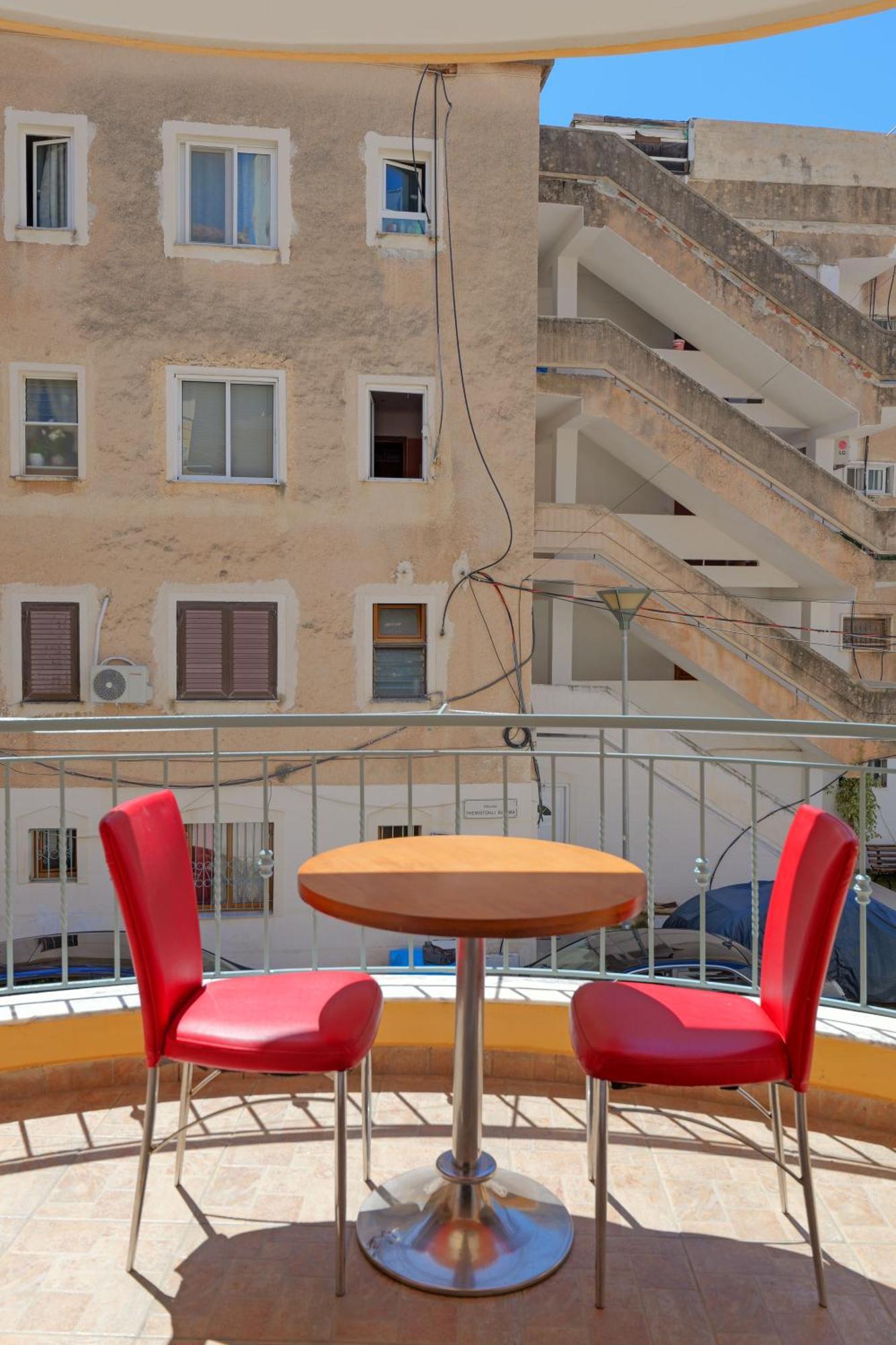 Dana Apartamento Sarandë